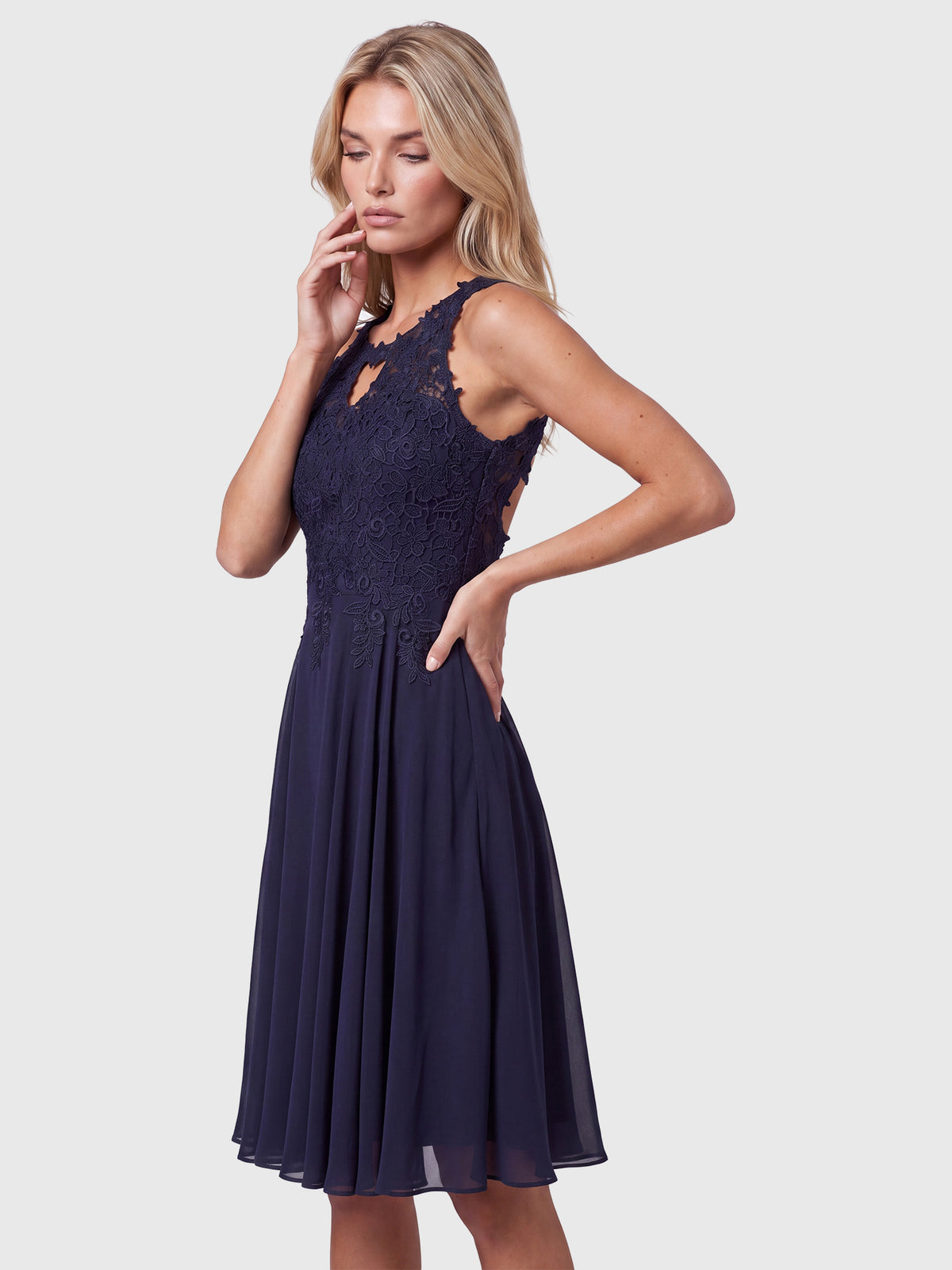 APART Kleid mit floraler Spitzenpracht | nachtblau