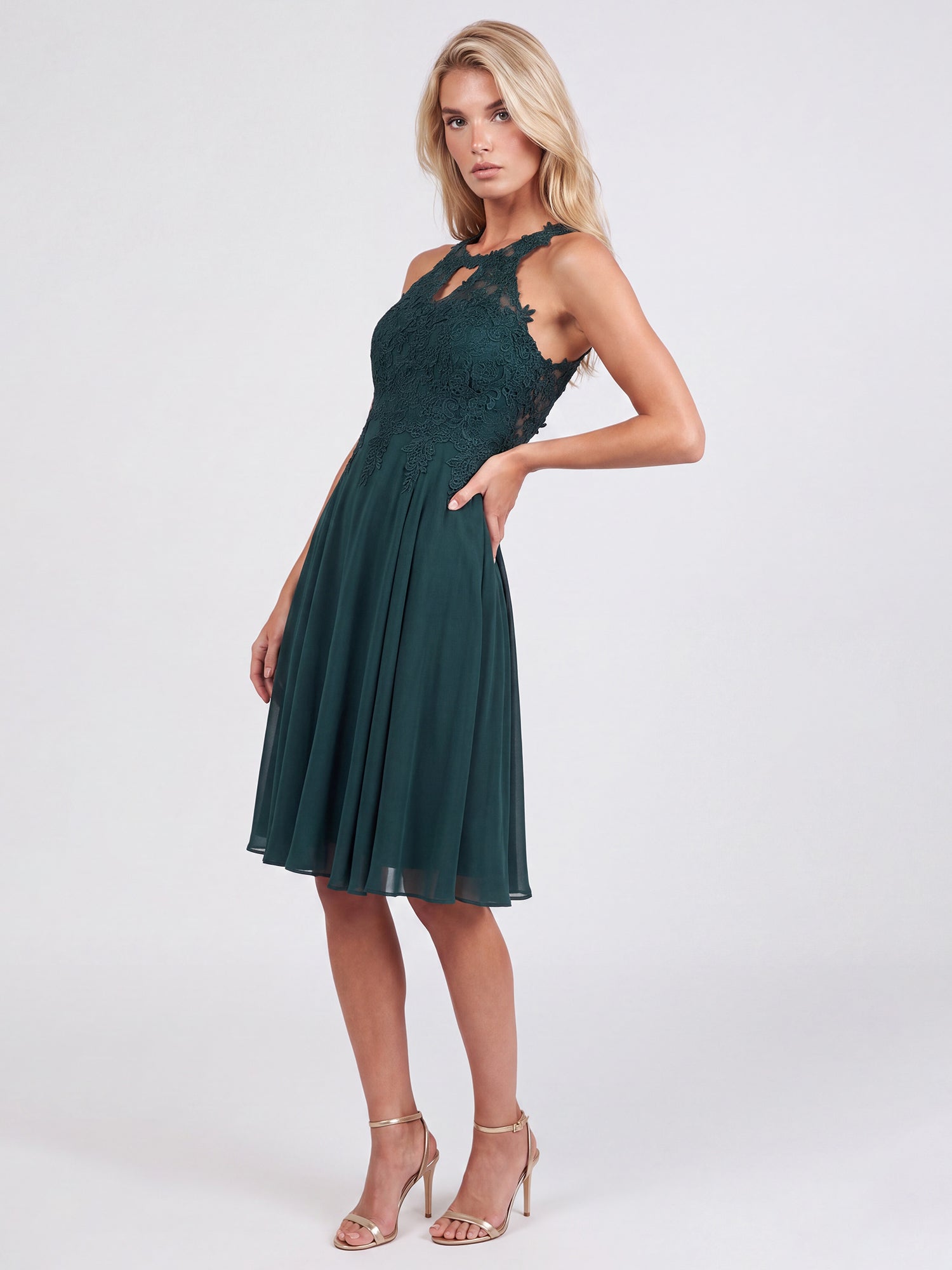 APART Kleid mit floraler Spitzenpracht | emerald