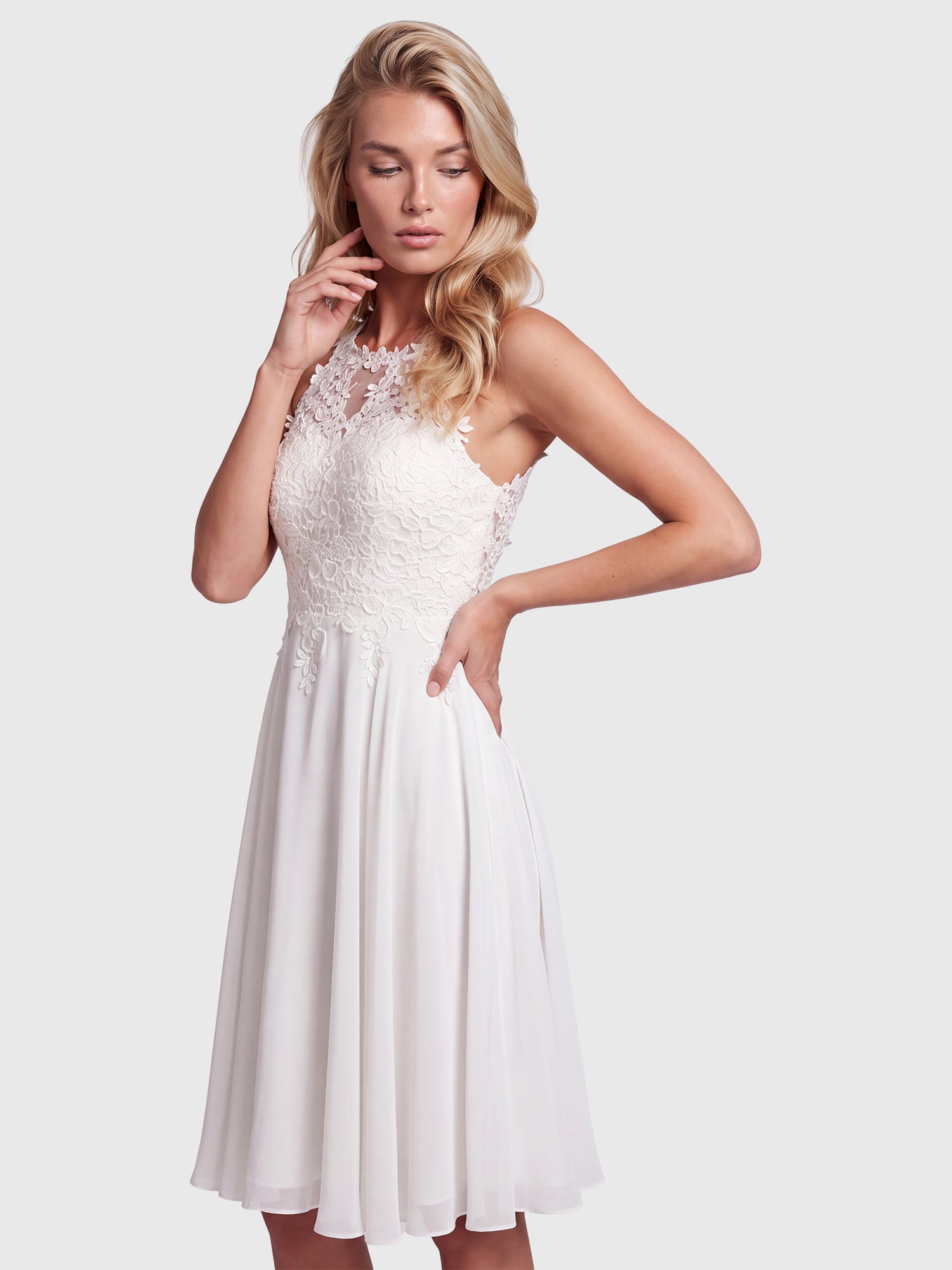 APART Kleid mit floraler Spitzenpracht | creme