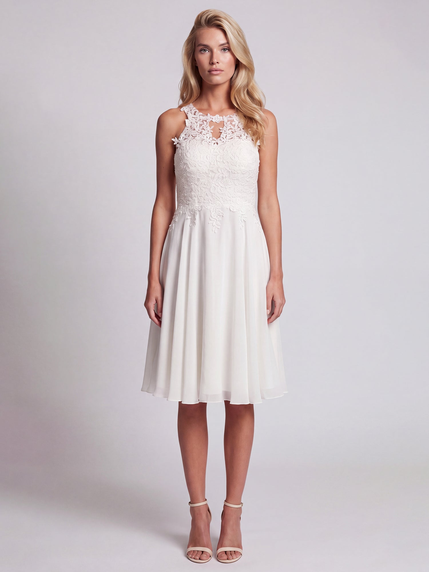 APART Kleid mit floraler Spitzenpracht | creme