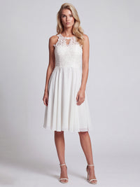 APART Kleid mit floraler Spitzenpracht | creme
