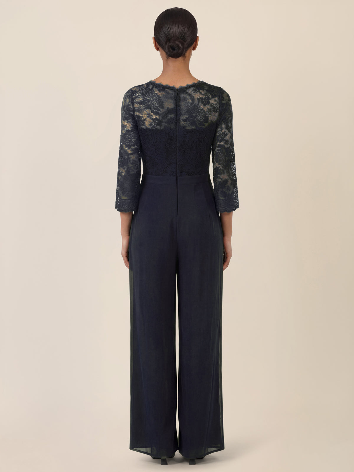 APART Overall aus elastischer Spitze und Chiffon | nachtblau