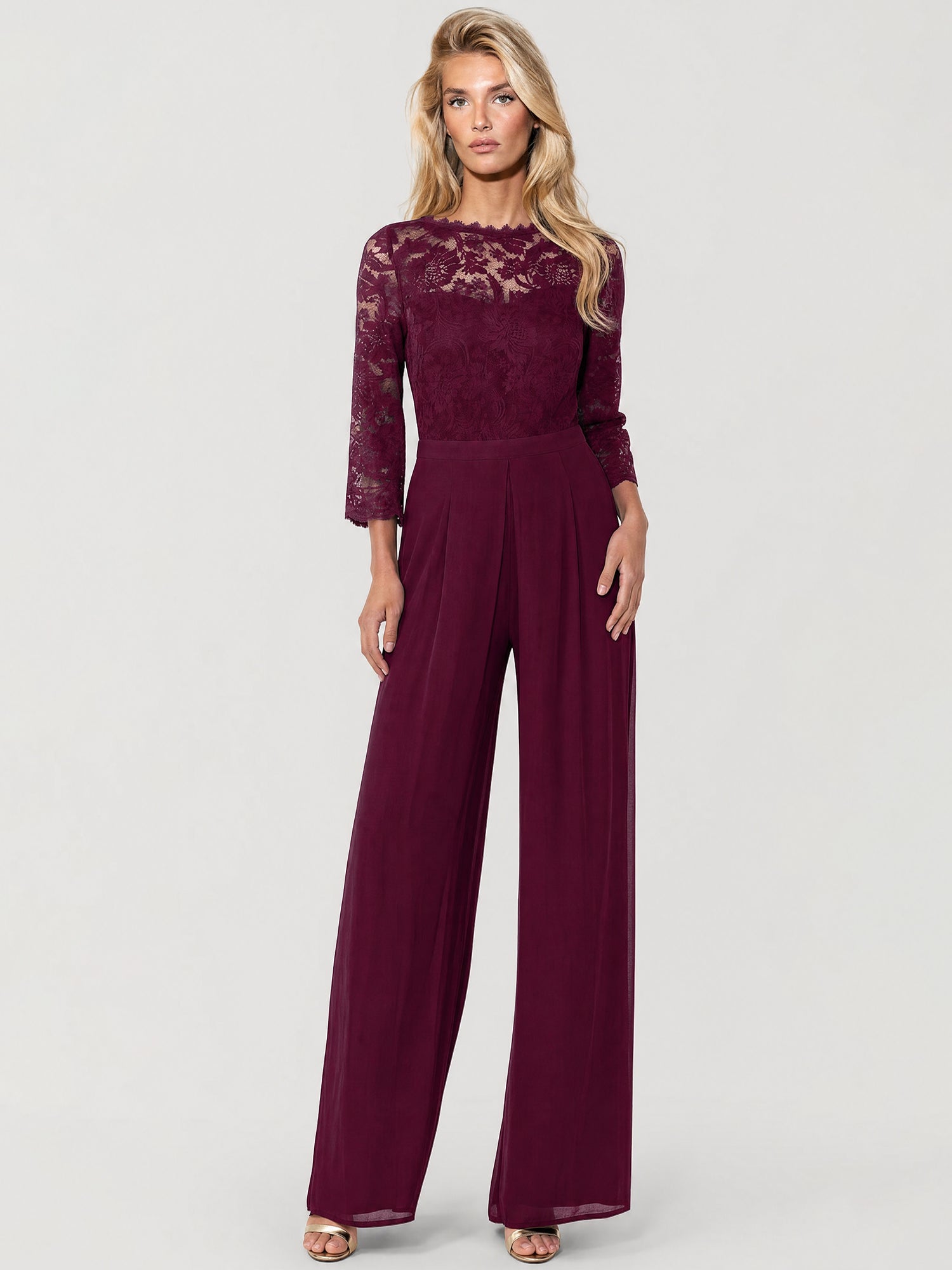 APART Overall aus elastischer Spitze und Chiffon | weinrot