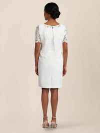 APART Spitzenkleid mit eleganter Doppellage | cream