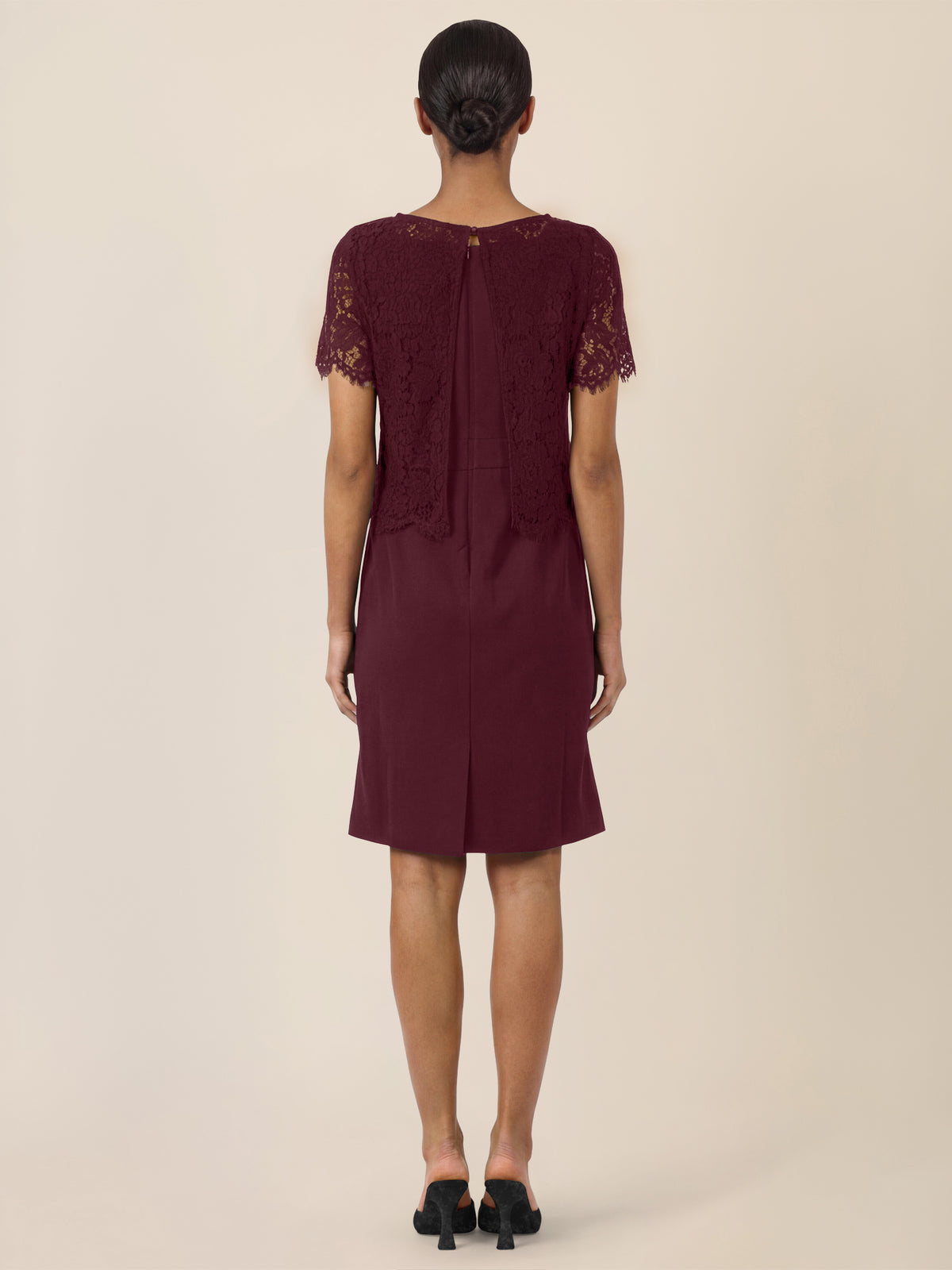 APART Spitzenkleid mit eleganter Doppellage | weinrot