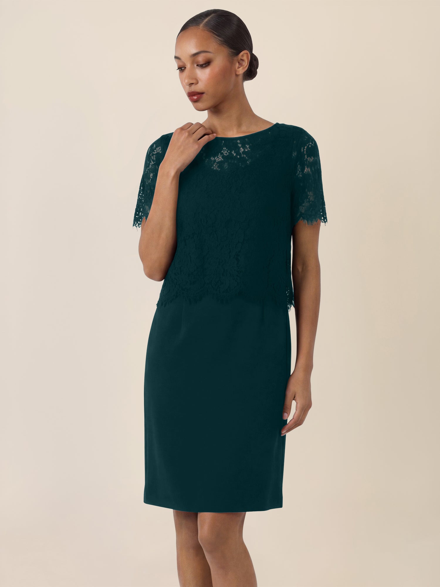 APART Spitzenkleid mit eleganter Doppellage | emerald