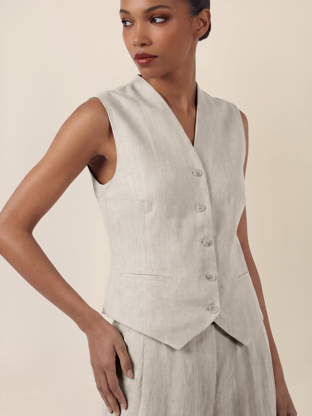 APART Leinen-Weste mit Stehkragen und Zierknöpfen | beige-meliert