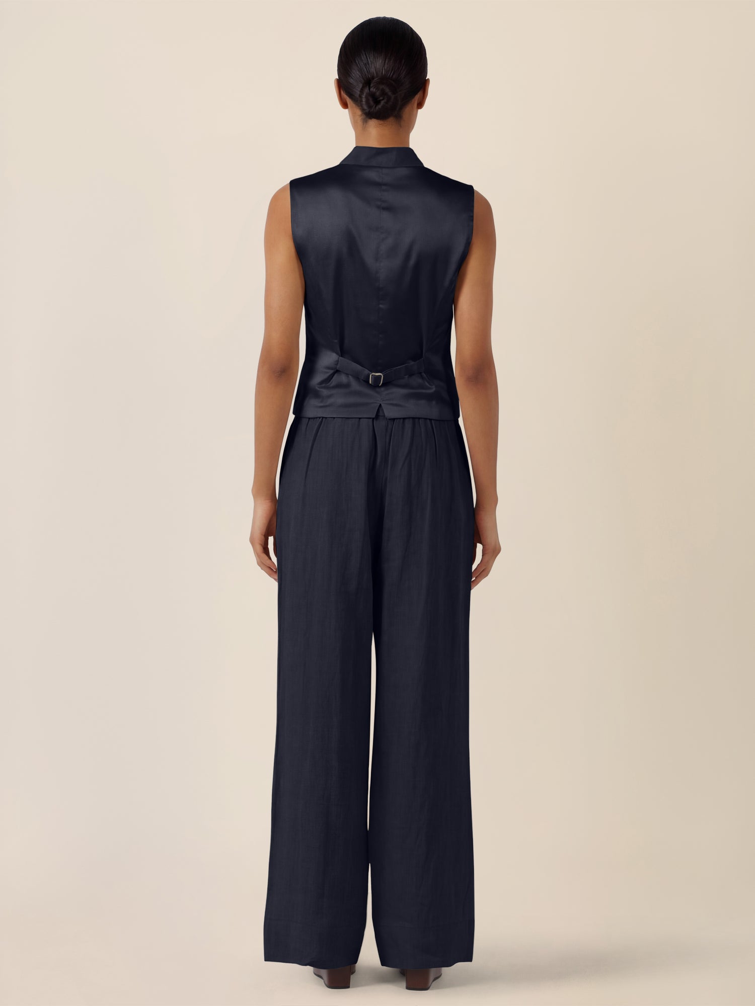 APART Leinen-Weste mit Stehkragen und Zierknöpfen | nachtblau