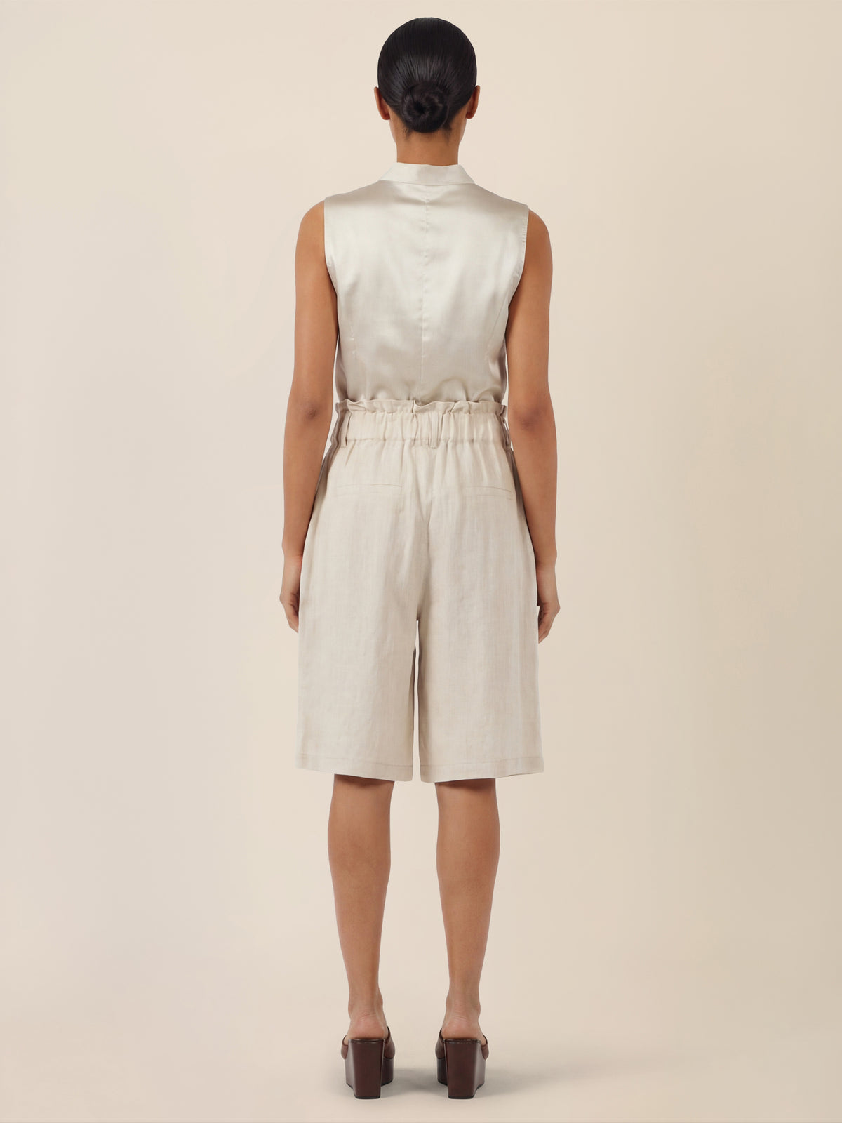 APART Weite Shorts mit Paperbag-Bund und Cargotaschen | beige-meliert