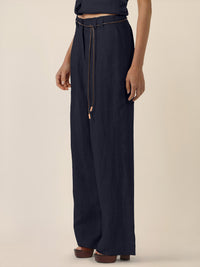 APART Weite Leinenhose mit Gürtel-Detail | nachtblau