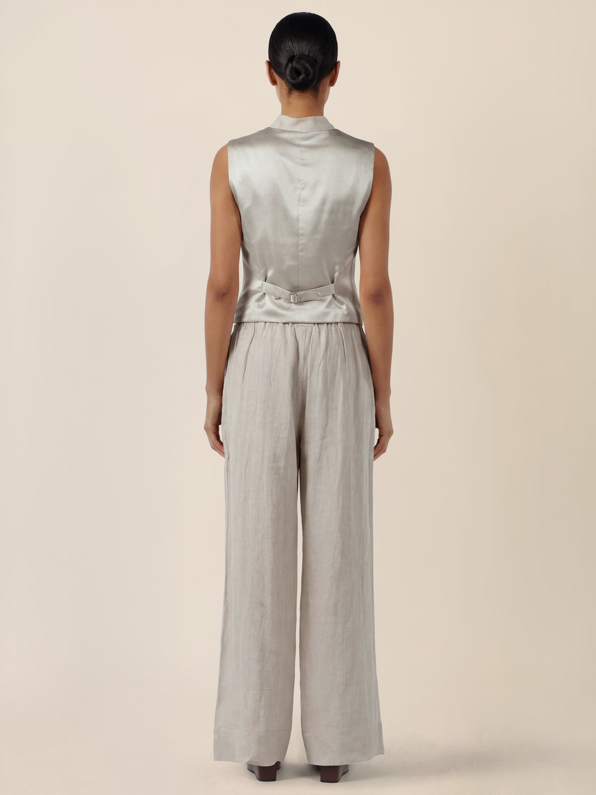 APART Weite Leinenhose mit Gürtel-Detail | beige-meliert