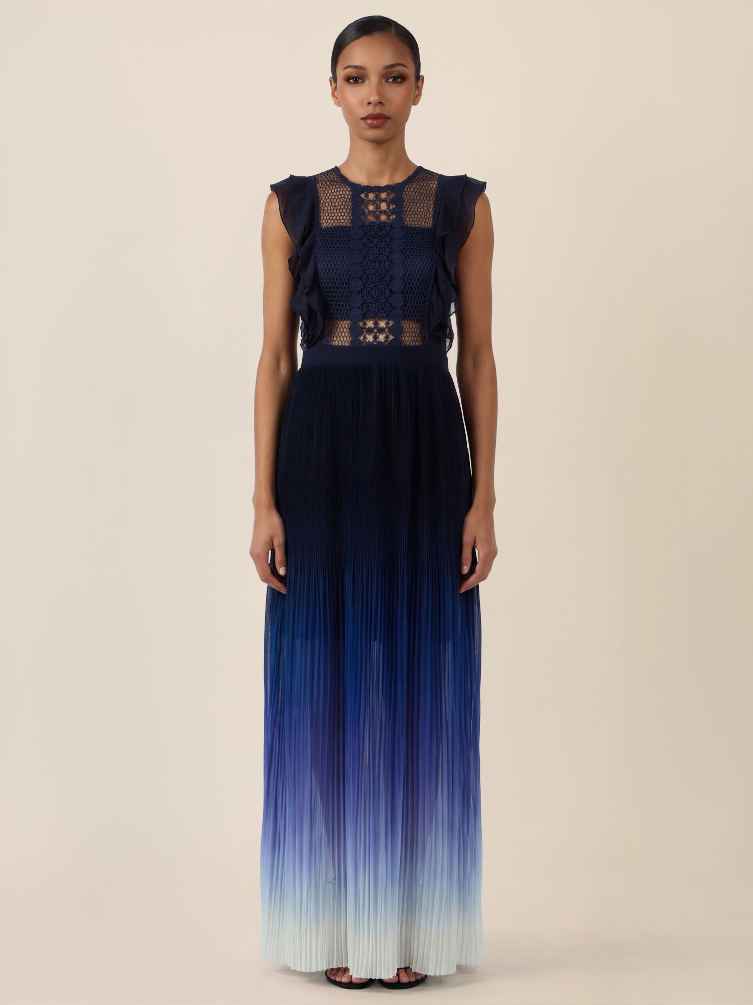 APART Maxikleid mit Spitze, Rüschen und plissiertem Dégradé-Rock | nachtblau-multicolor