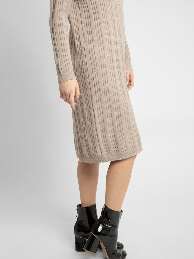APART wärmendes Kleid, Strickkleid, Kaschmir-Anteil, Zopfmuster-Längsstreifen, überschnitt | taupe