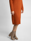 APART wärmendes Kleid, Strickkleid, Kaschmir-Anteil, Zopfmuster-Längsstreifen, überschnitt | karamel