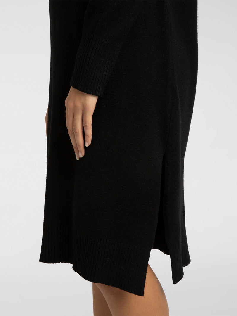APART Strickkleid, Kleider mit Rollkragen, Strick, lange Kleider, gerade Form, Kaschmir-An | schwarz