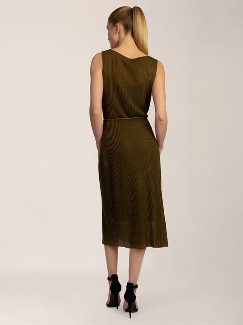 APART Legeres Strickkleid im Tank- Top Stil | khaki image 1
