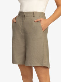Mint & Mia Leinen Shorts aus hochwertigem Leinen Material mit Basic Stil | khaki