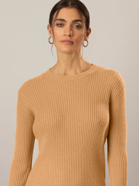 APART Strickkleid im Rippenstrick aus einer soften Viskose- Mischung mit Kaschmir | cognac