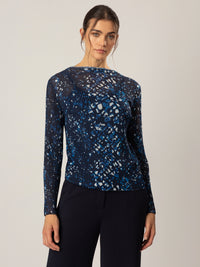 APART Plissee-Meshshirt mit Allover-Druck | nachtblau-multicolor