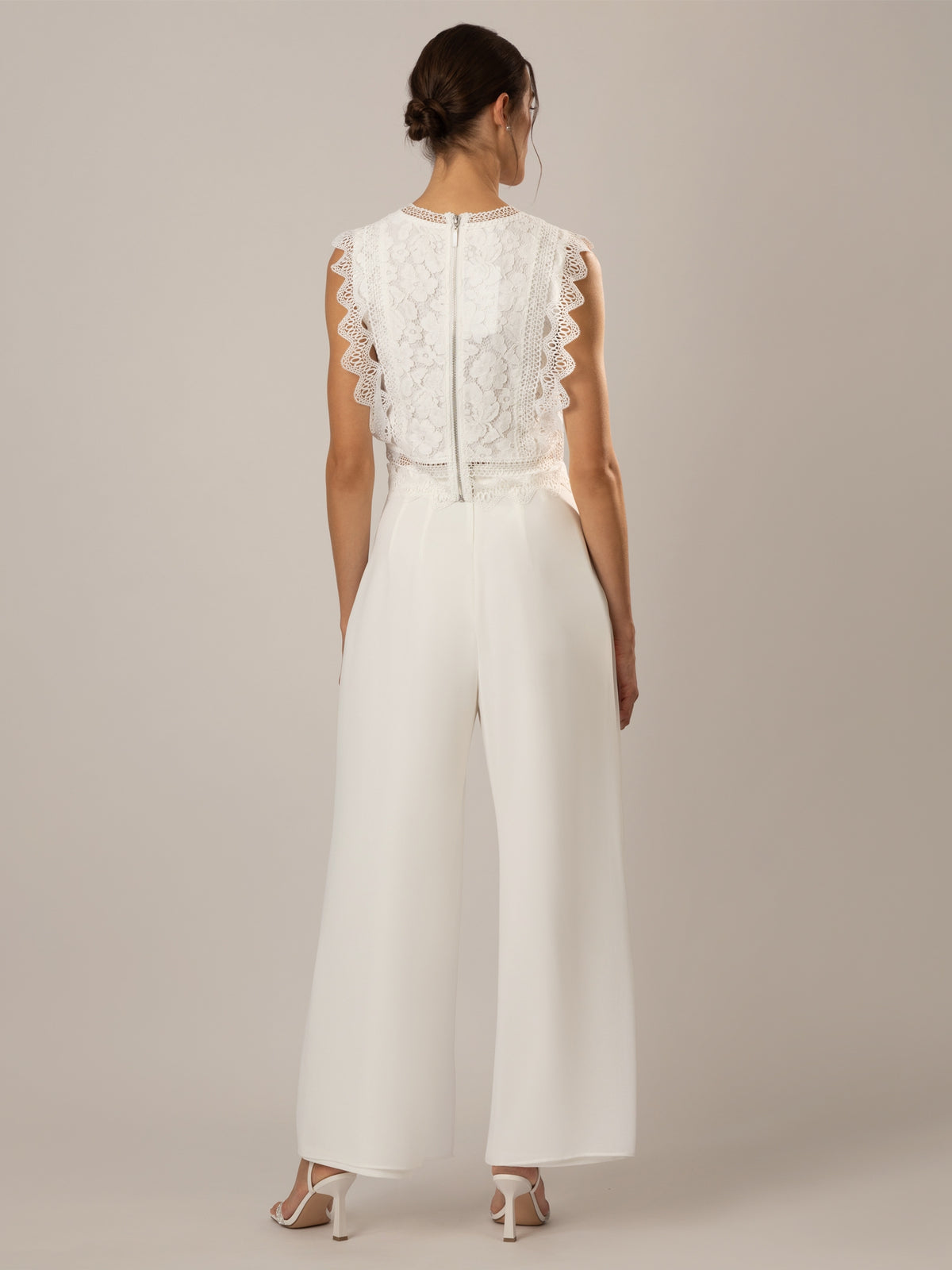 APART Hochzeitshose aus einem leicht strukturierten, elastischen Stoff mit Chiffon Layer | creme