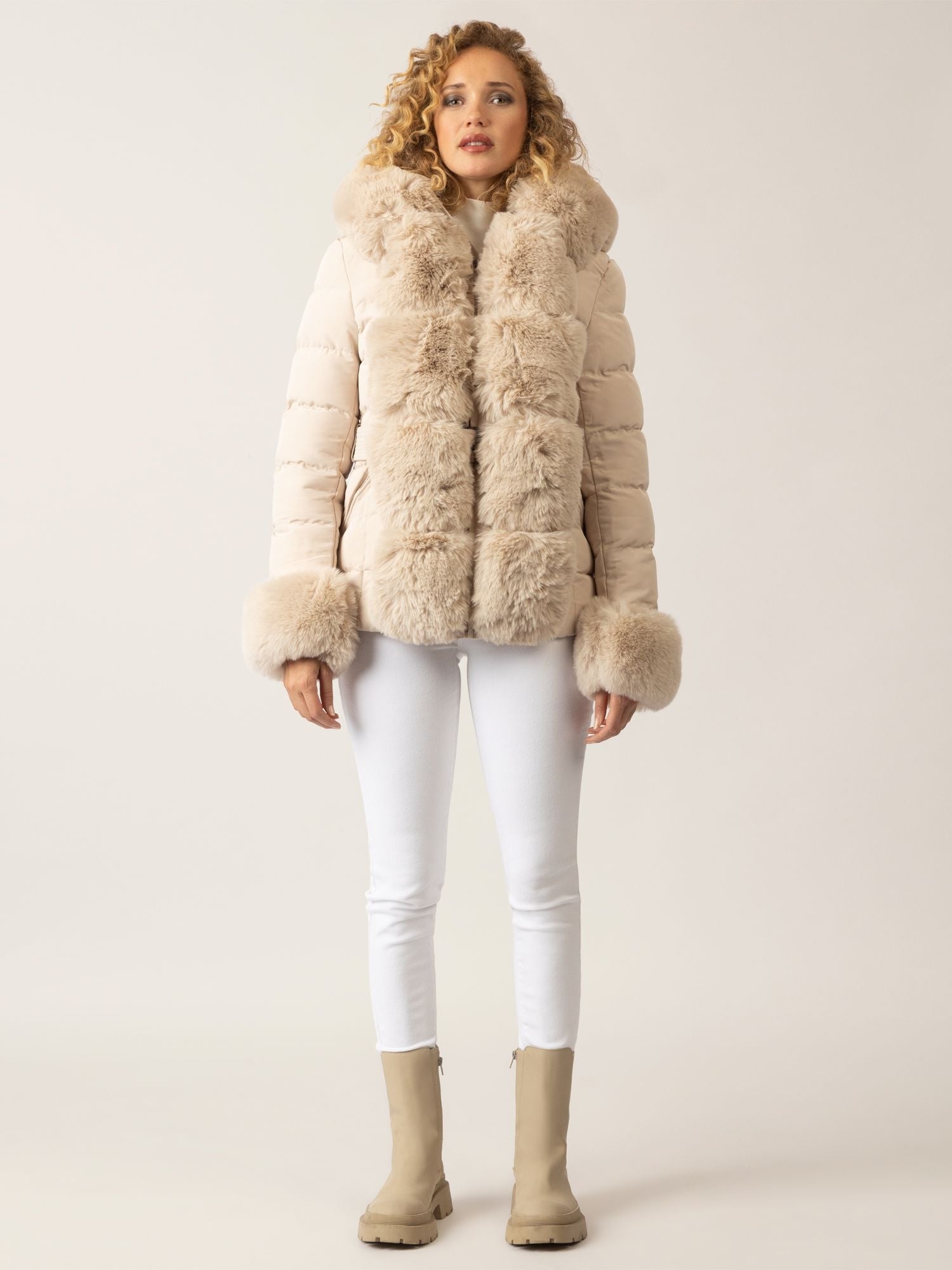 APART Winterjacke mit Reißverschluss für den perfekten Winter-Look | beige