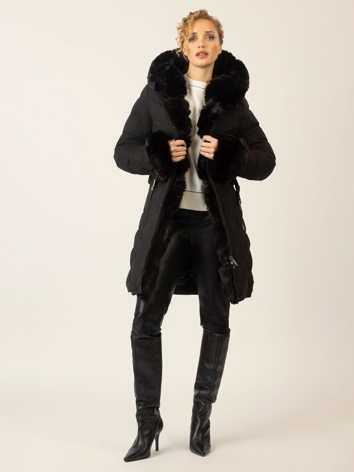 APART Winterjacke mit Reißverschluss für optimalen Schutz im Winter | schwarz