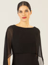 APART Kleid mit Chiffonstola aus einer leicht strukturierten Ware und angearbeitetem Cape | schwarz