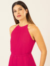 APART Plisseeoverall im Neckholder-Stil | pink