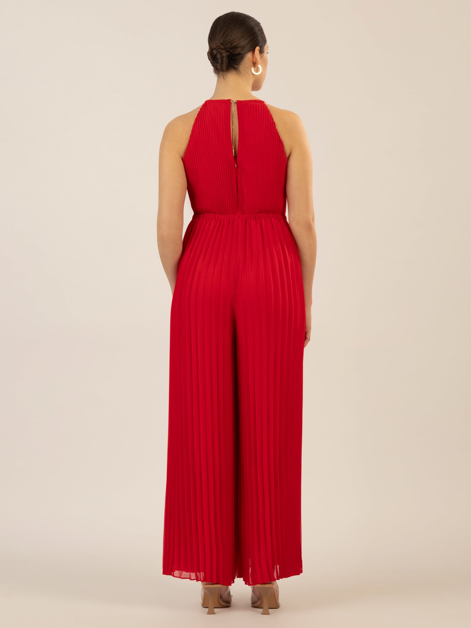 APART Plisseeoverall im Neckholder-Stil | rot