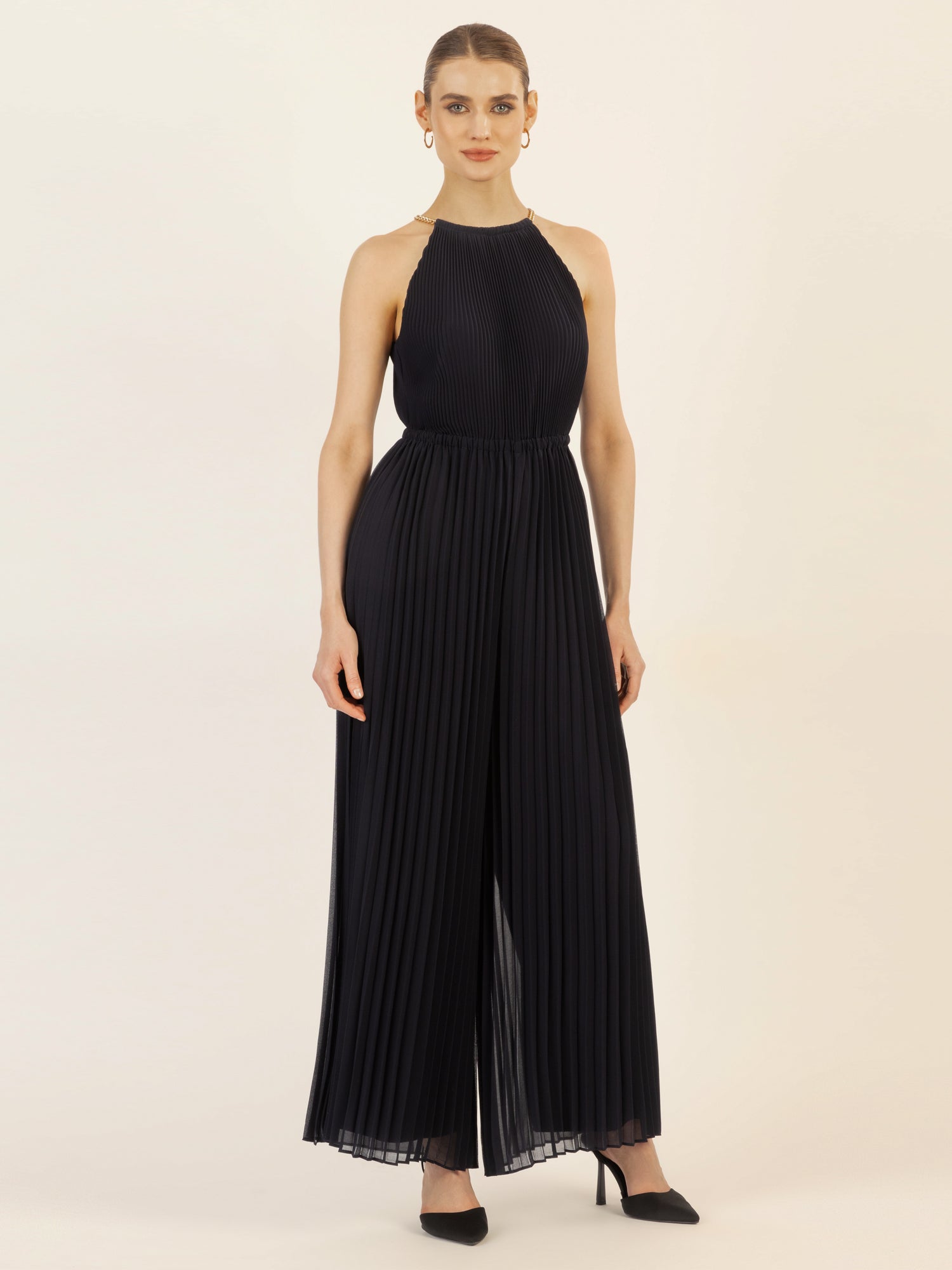 APART Plisseeoverall im Neckholder-Stil | nachtblau