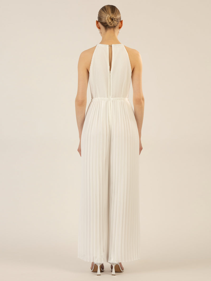 APART Plisseeoverall im Neckholder-Stil | creme