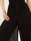 APART Plisseeoverall im Neckholder-Stil | schwarz