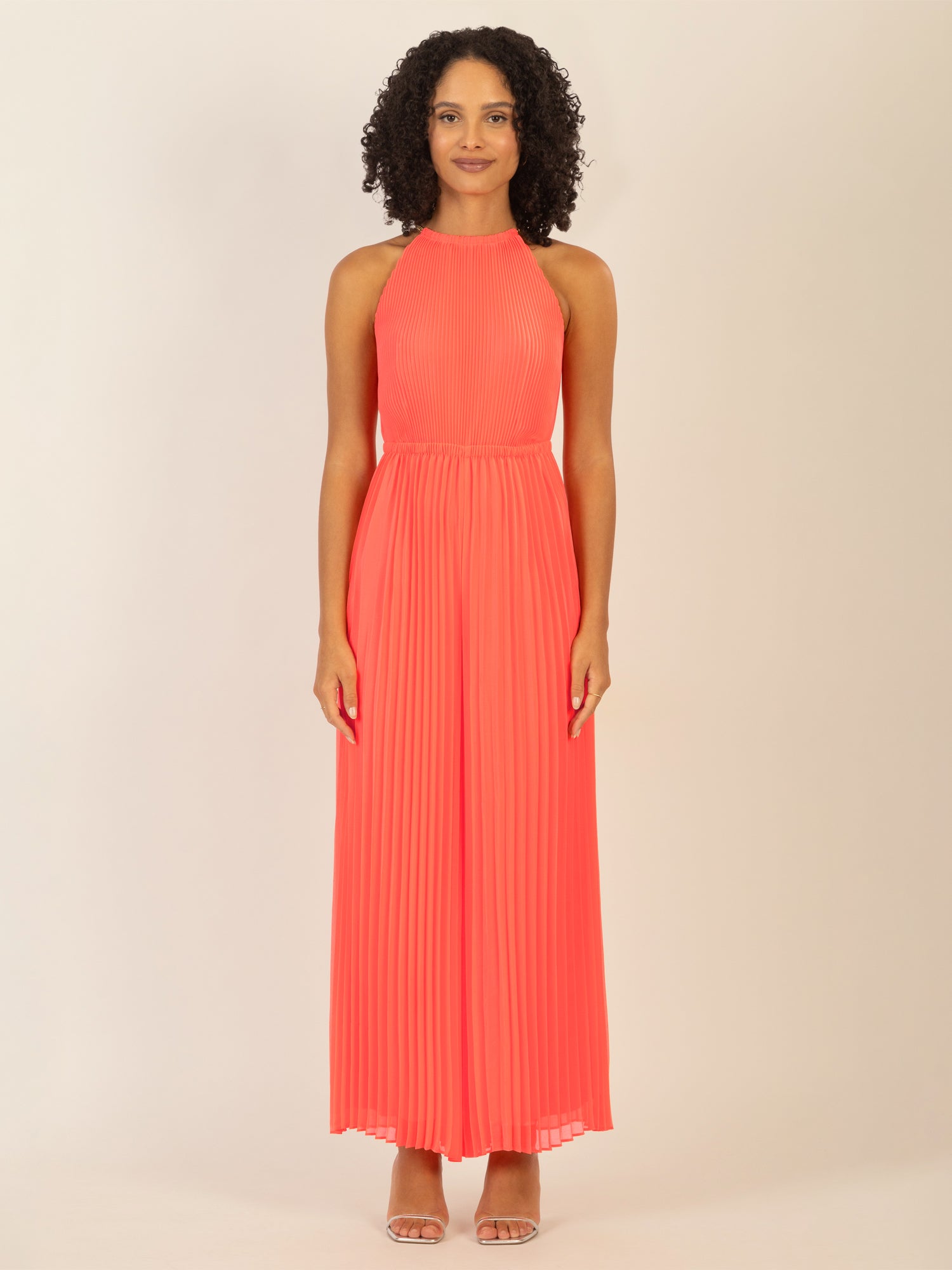 APART Plisseeoverall im Neckholder-Stil | koralle