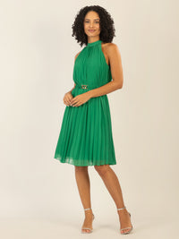 APART kurzes Plisseekleid aus leicht körnigem und plissierten Chiffon | grün