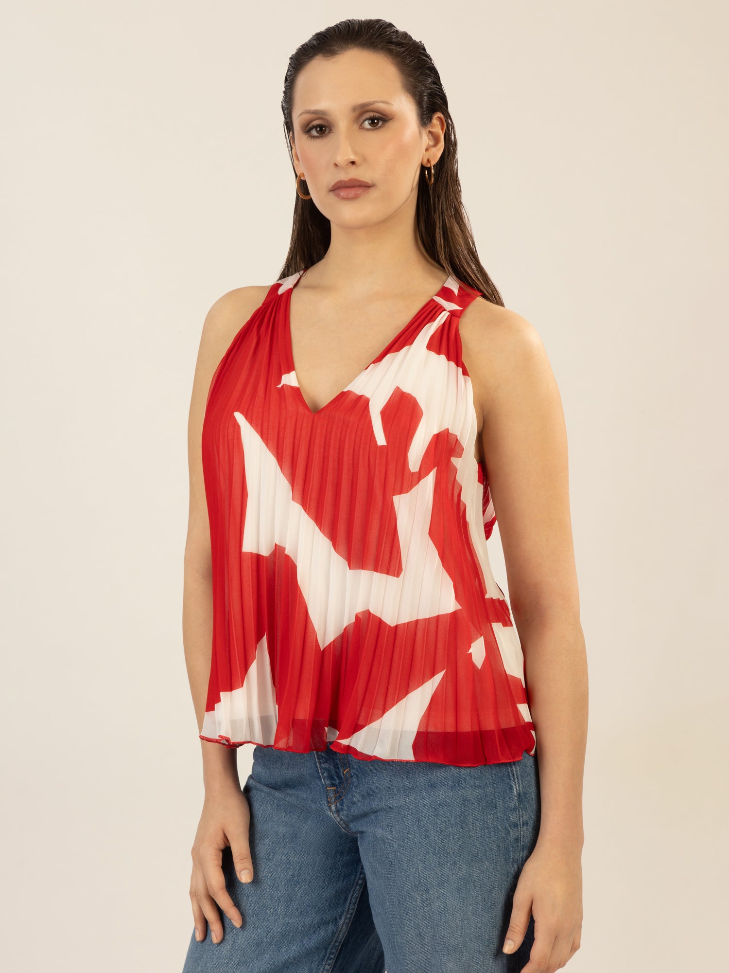 APART Plisseetop aus plissierten Chiffon, allover bedruckt | rot-creme