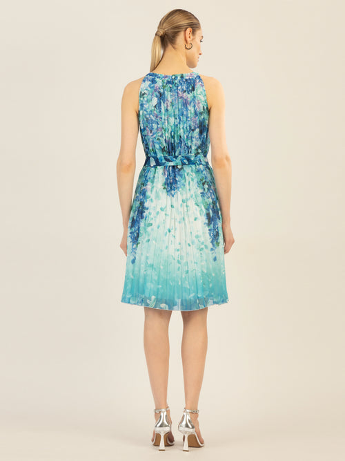 APART kurzes Plisseekleid aus leicht körnigem, bedrucktem und plissierten Chiffon | türkis-multicolor image 1