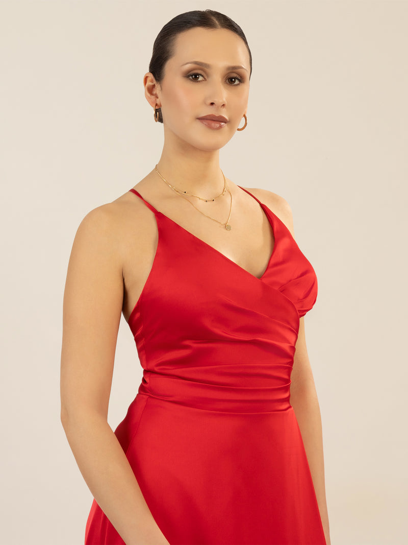 APART Satin-Abendkleid mit Wickeleffekt | rot