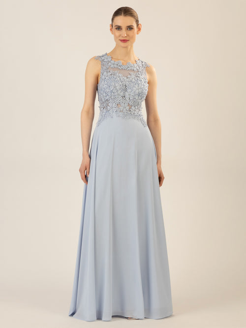 APART Abendkleid im Materialmix aus bestickter Spitze und Chiffon | hellblau image 1