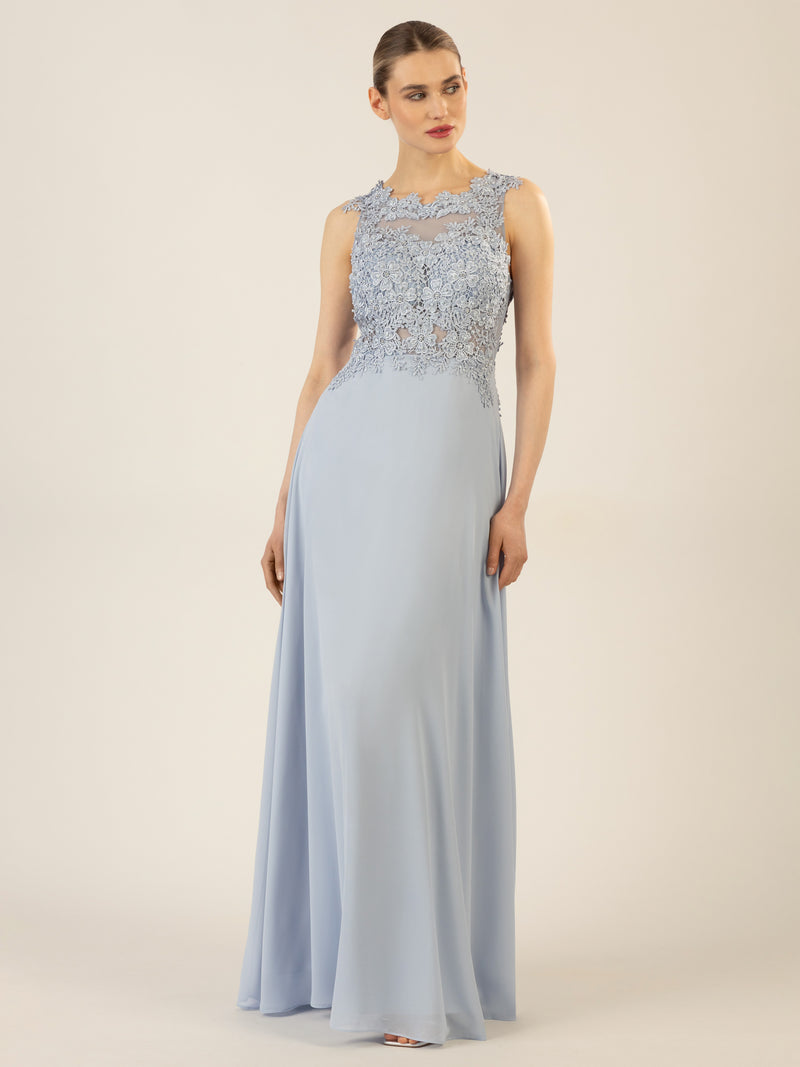 APART Abendkleid im Materialmix aus bestickter Spitze und Chiffon | hellblau