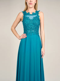 APART Abendkleid im Materialmix aus bestickter Spitze und Chiffon | türkis