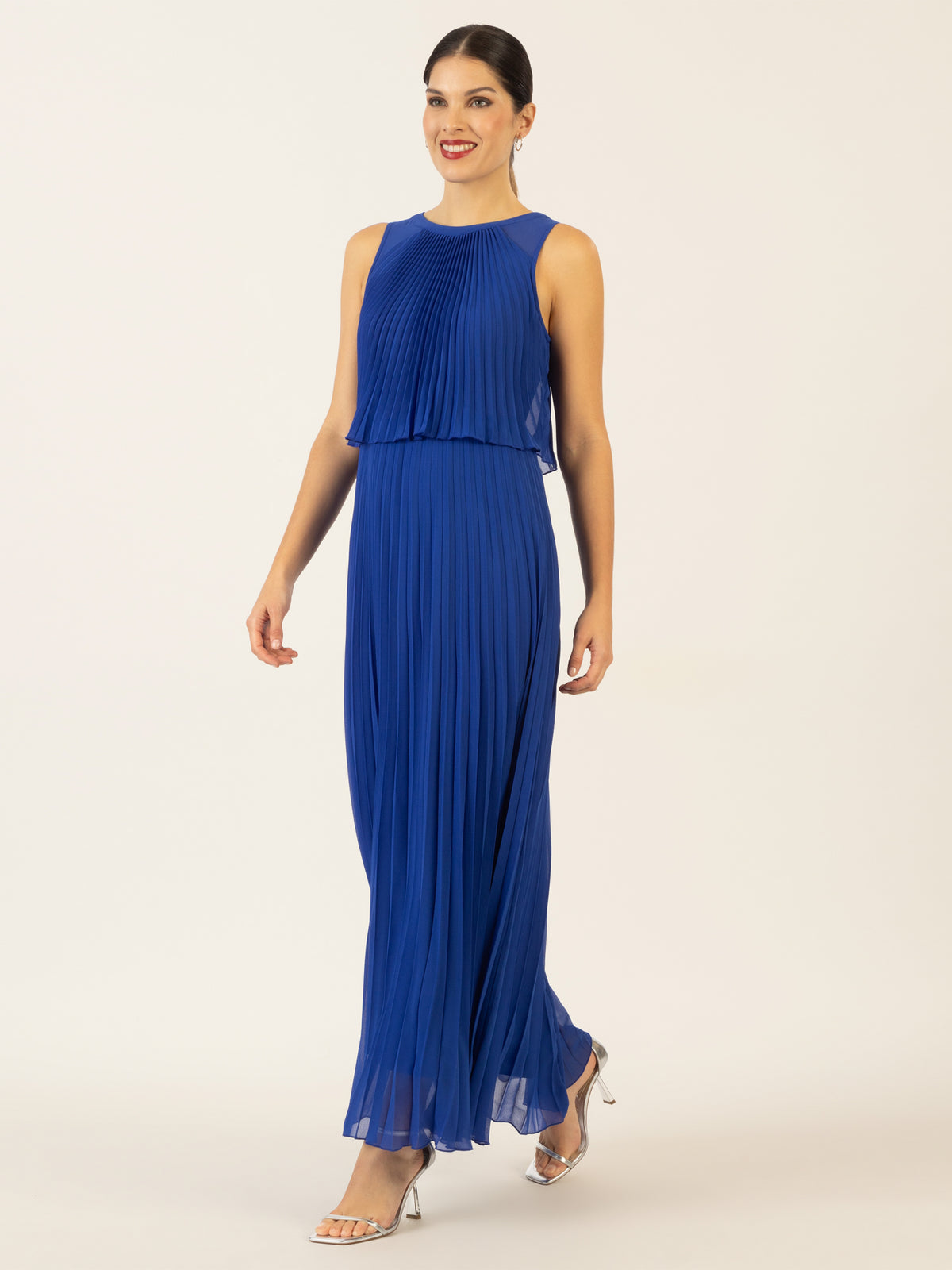 APART Abendkleid mit lose fallendem Sonnenplissee-Part bis zur Taille | royalblau