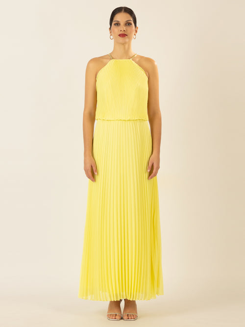 APART Plisseekleid im Neckholder-Stil | vanilla image 1