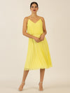 APART kurzes Plisseekleid in 2in1 Optik | vanilla