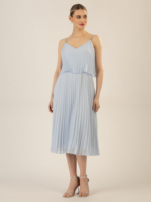APART kurzes Plisseekleid in 2in1 Optik | hellblau image 1