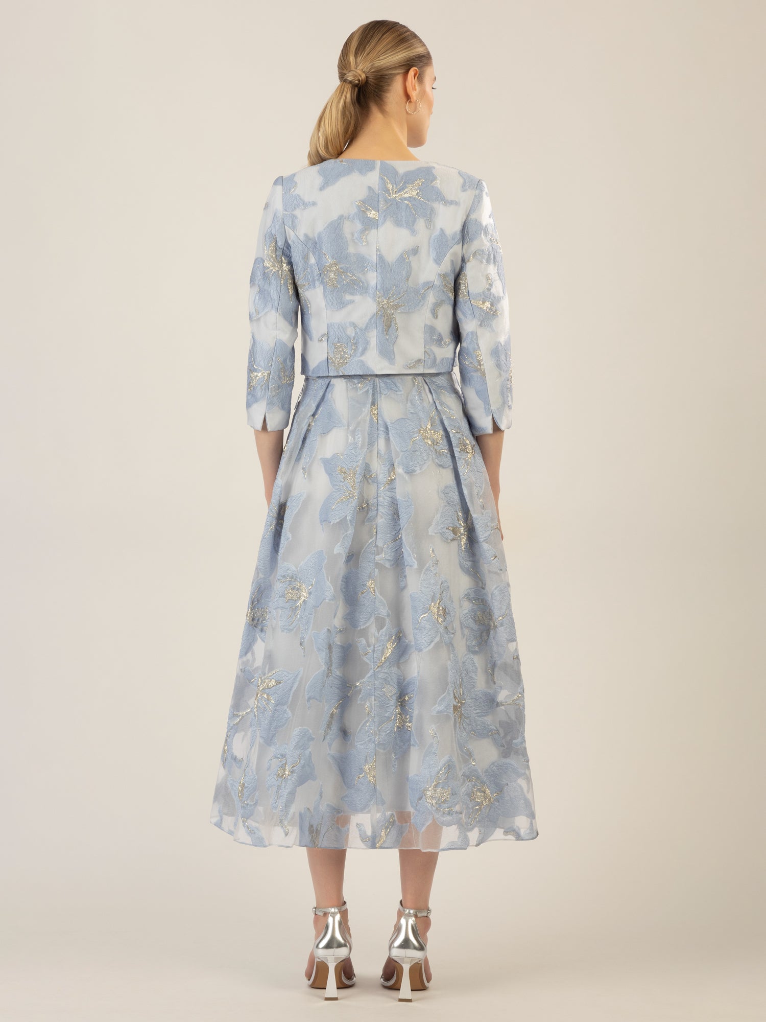 APART Jacquard Bolero aus einem strukturierten Organza-Jacquard | hellblau-creme