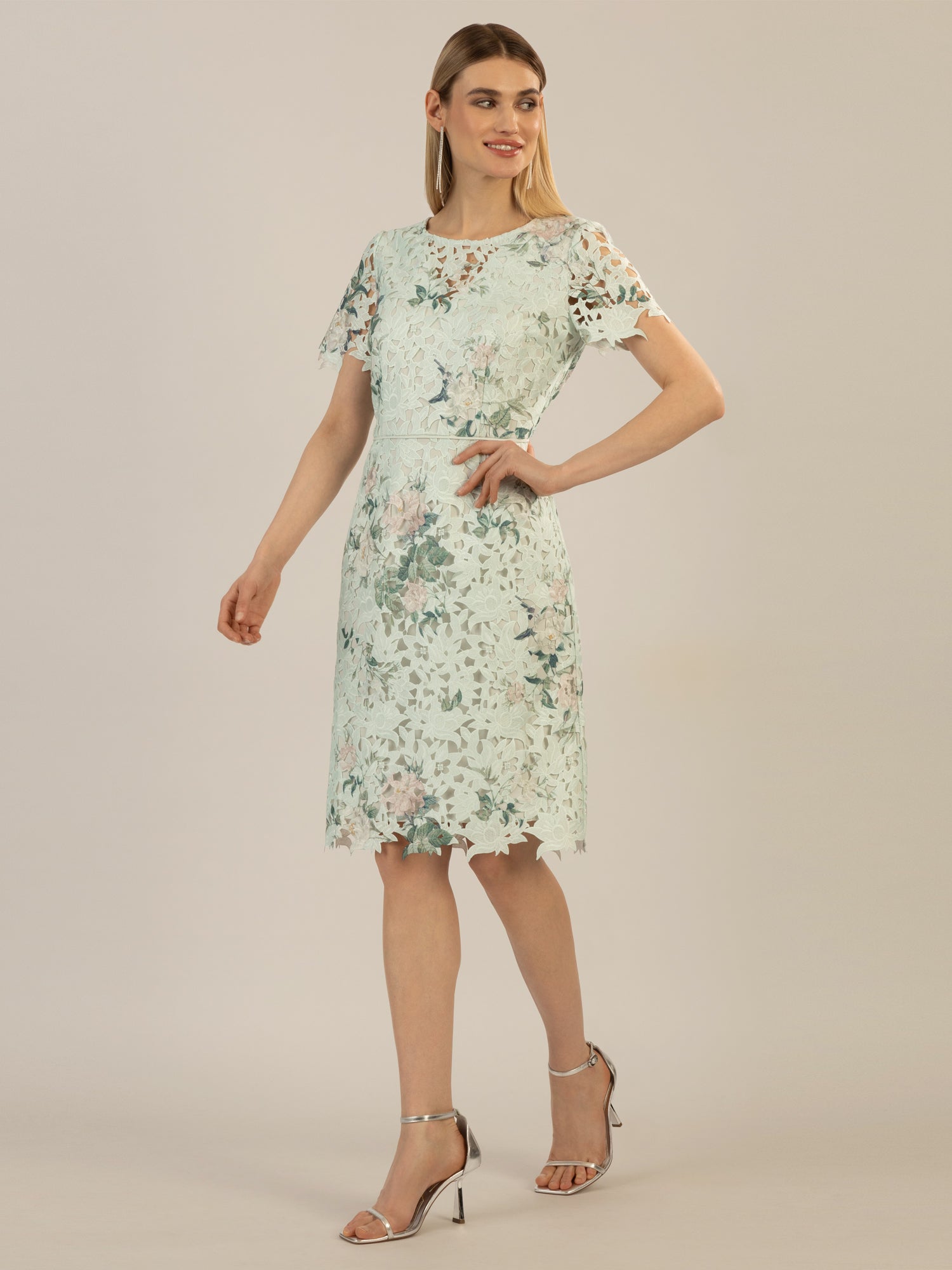 APART bedrucktes Spitzenkleid aus Spitze allover bedruckt | jade-multicolor