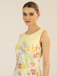 APART bedrucktes Etuikleid aus matt schimmerndem Satin, mit Blüten Druck | vanille-multicolor
