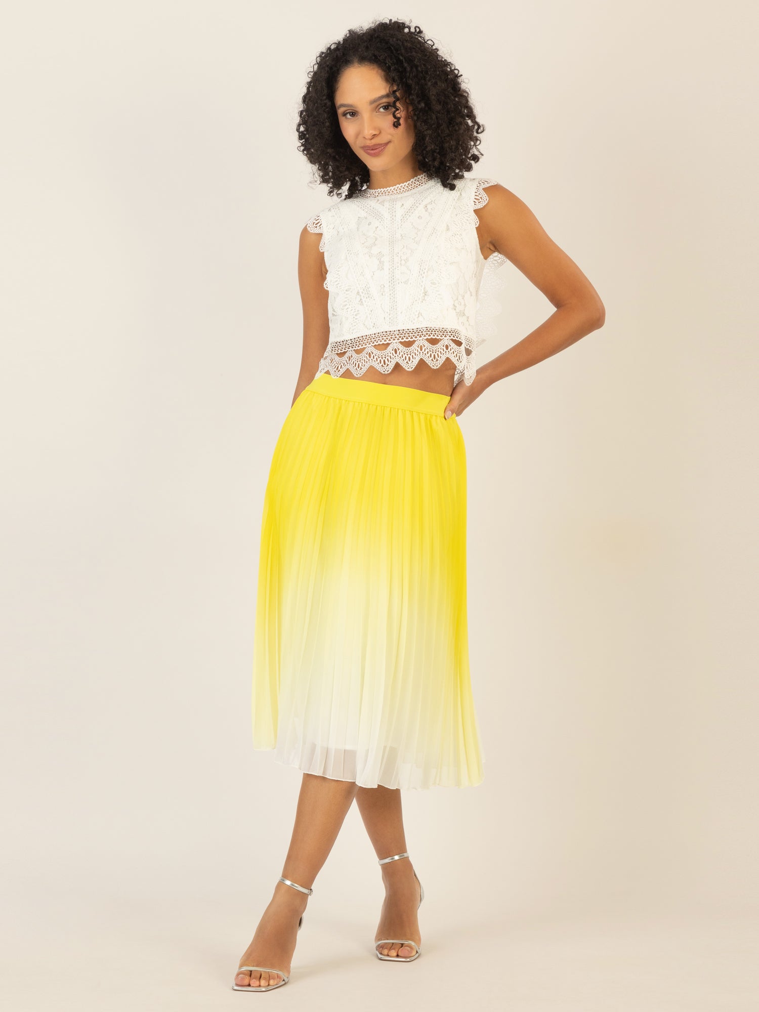 APART Plisseerock mit dip-dye Effekt in Midi Länge | vanille-creme
