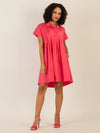 Mint & Mia Kurzes Baumwoll Kleid mit Stehkragen und Falten | pink