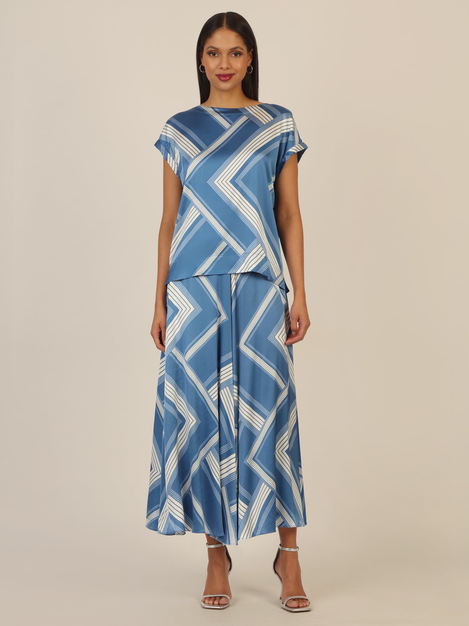 Mint & Mia Bedrucktes satin Shirt mit grafischem Muster | blau-multicolor